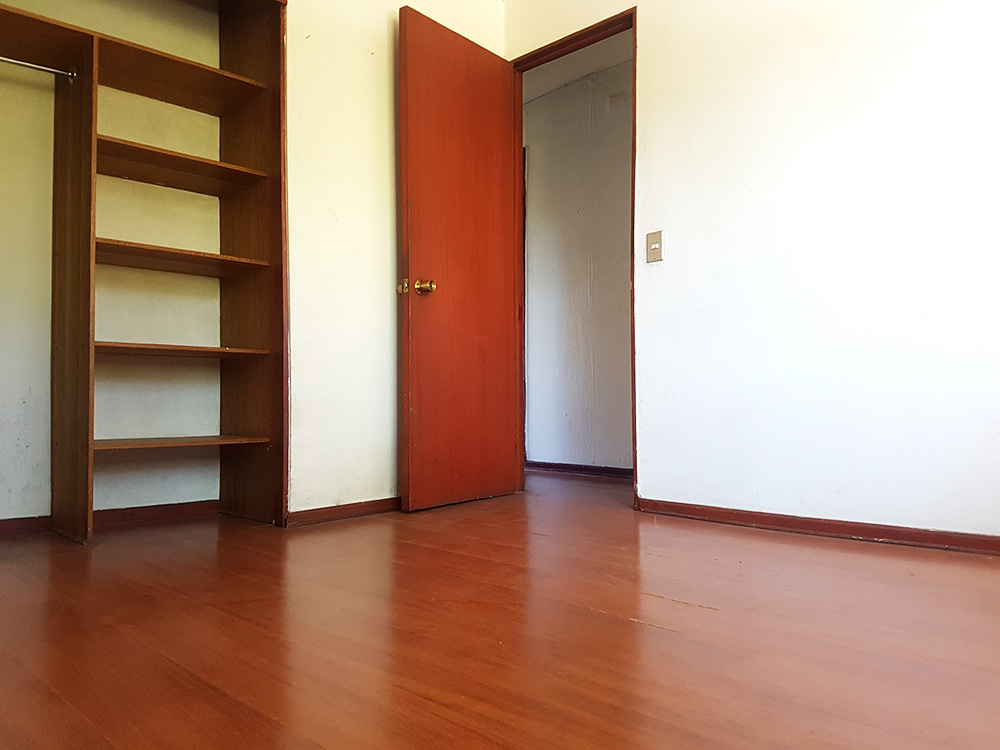 Cerro los Azules 569 pieza en arriendo